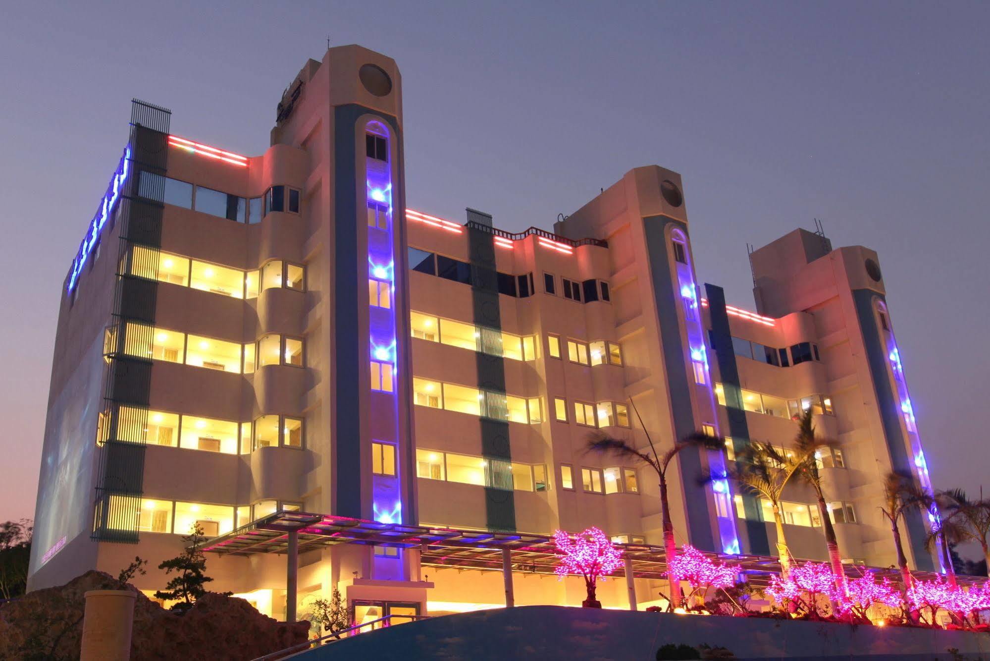 Clownfish Resort Heng-ch'un Exterior foto
